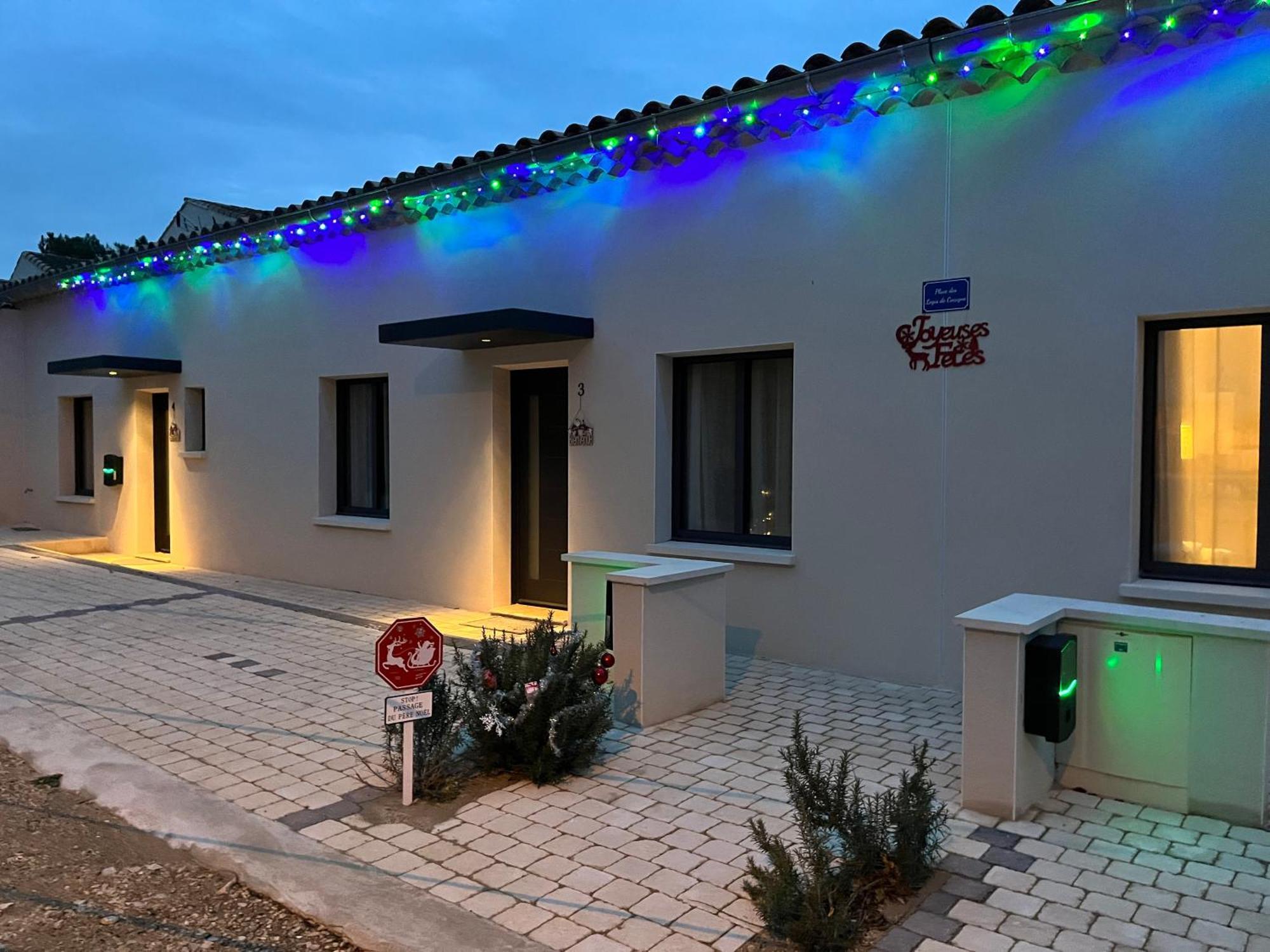 Les Logis De Cocagne Apartamento Saint-Rémy-de-Provence Exterior foto