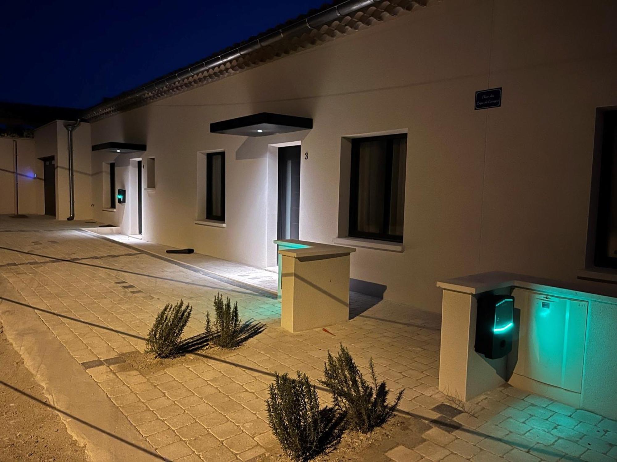 Les Logis De Cocagne Apartamento Saint-Rémy-de-Provence Exterior foto